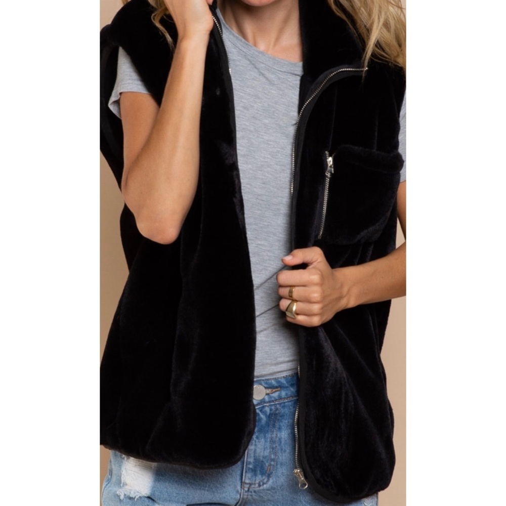 POL Soft Furry Vest